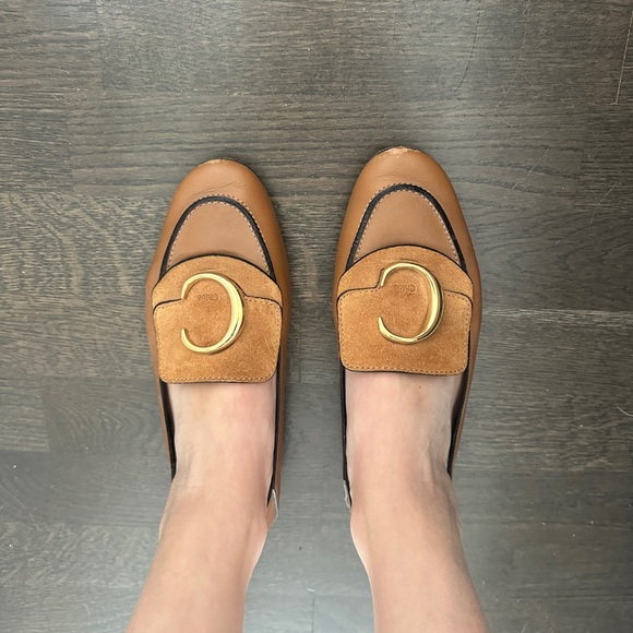Chloe Loafers Light Brown Leather with Gold logo - Picture 2 of 7